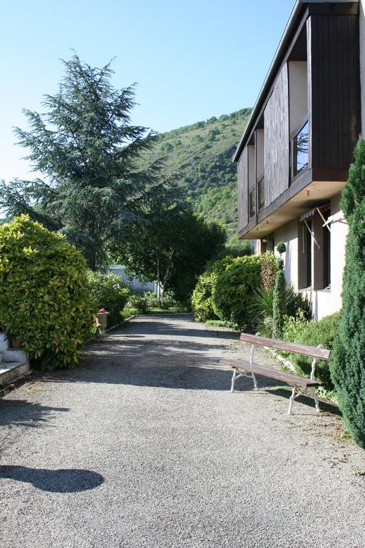 Hotel Pyrene Фуа Екстер'єр фото